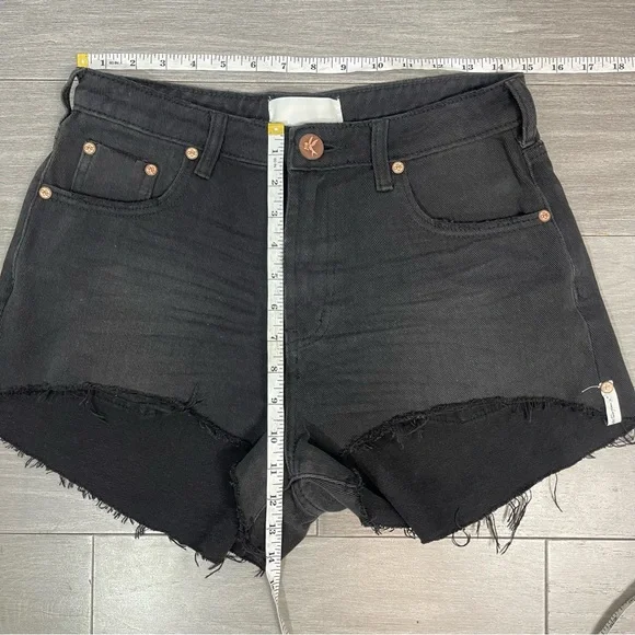 ONE TEASPOON TRUCKERS MID WAIST RELAXED DENIM JEAN SHORTS IN PURE BLACK SIZE 27 - Picture 15 of 16